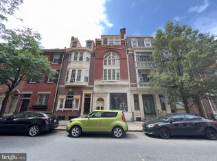 2038 Locust St APT 3, Philadelphia, PA 19103