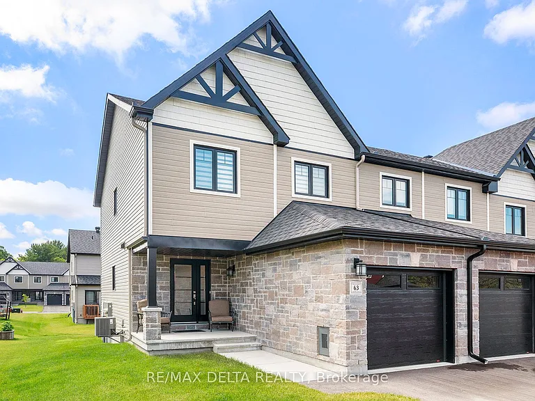 63 Johanne St — Photo 2