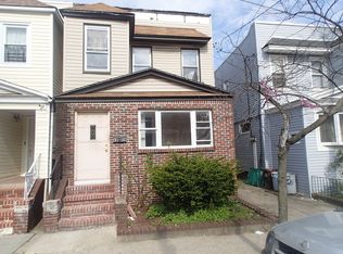 8869 Eldert Ln, Jamaica, NY 11421
