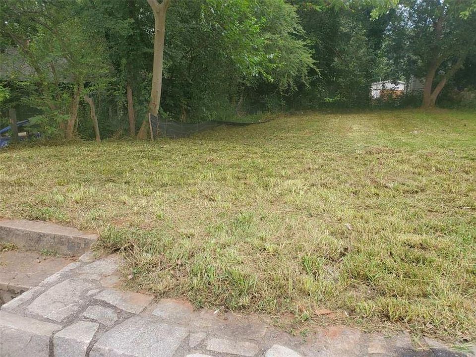 2nd image of 1406 Arthur Langford Jr Pl SW
