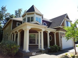 712 Lincoln Ave SE, Renton, WA 98055