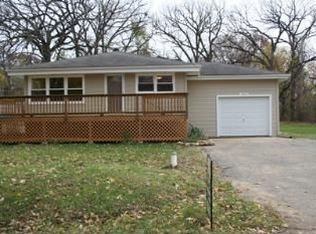 421 W Dowell Rd, McHenry, IL 60051