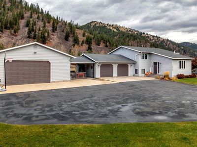 18410 E Mullan Rd, Clinton, MT, 59825