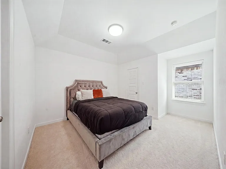 2384 Neff Ln — Photo 8
