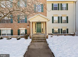 1108 Huntmaster Ter NE Unit 202, Leesburg, VA 20176