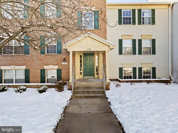 1108 Huntmaster Ter NE Unit 202, Leesburg, VA 20176