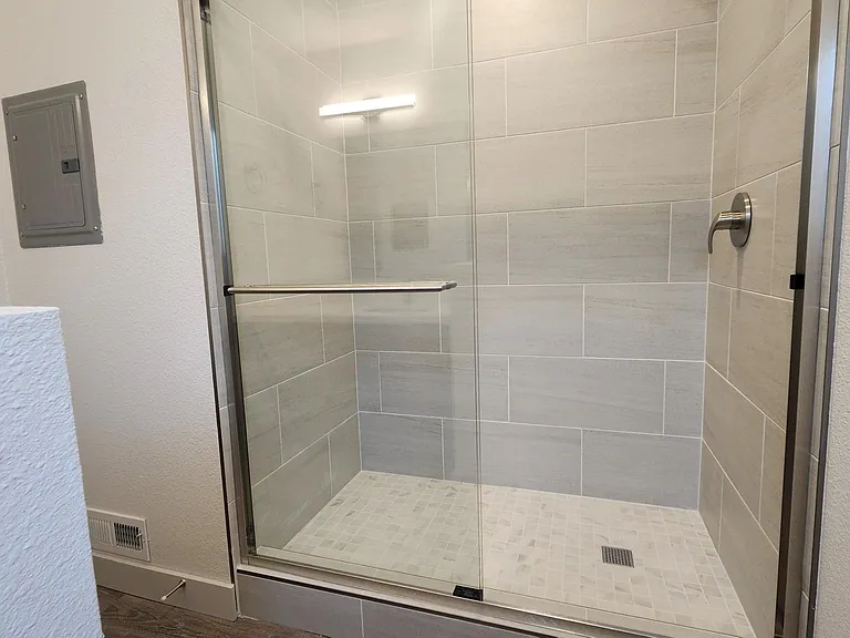 5994 Lake Crest Way #15 — Photo 27