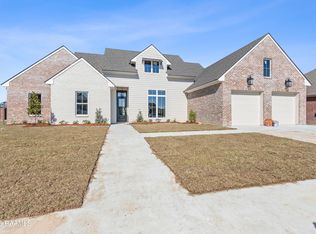 112 Avenleigh Dr, Lafayette, LA 70508