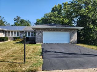 17297 Brennan Hwy, Tinley Park, IL 60477