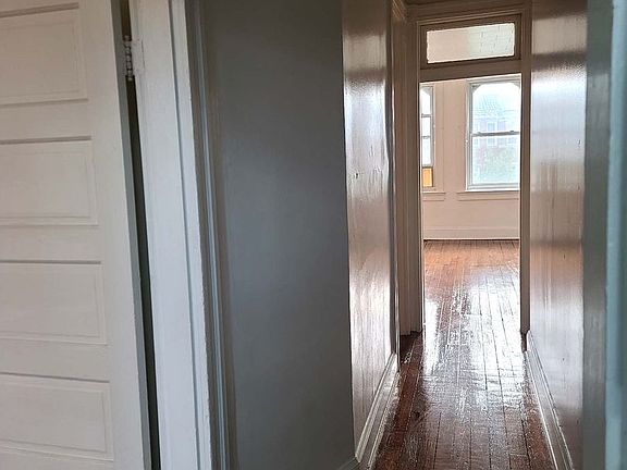 4th image of 2806 Saint Paul St APT 3