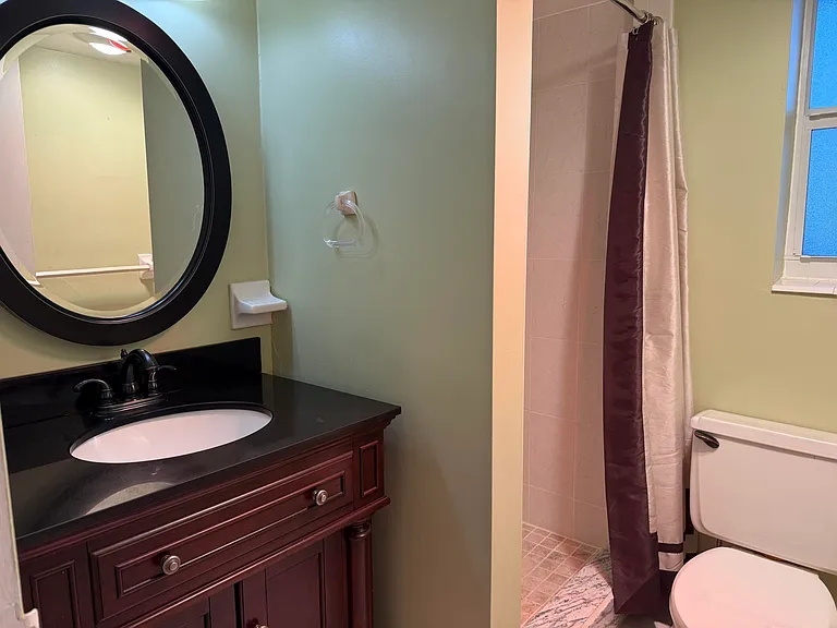 524 Orton Ave #403 — Photo 6