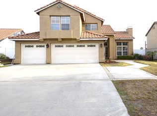 20656 Mesa Oak Dr, Riverside, CA 92508