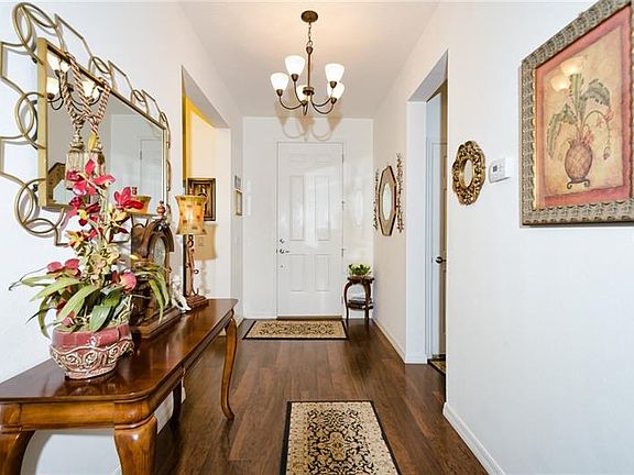 2nd image of 1406 Del Mar Dr