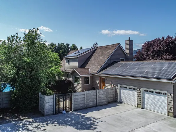 576 Rocky Rd, Hood River, OR 97031