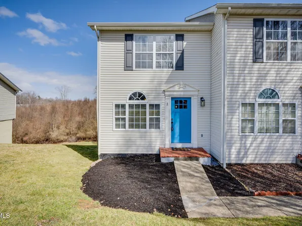 201 Hunter Hills Cir APT 1, Bristol, TN 37620
