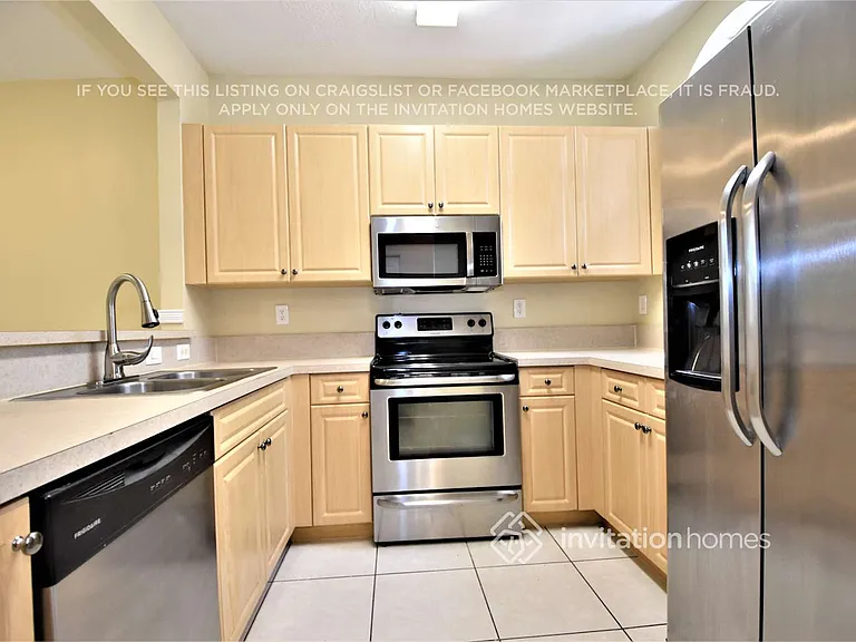 12768 SW 49th Ct — Photo 6