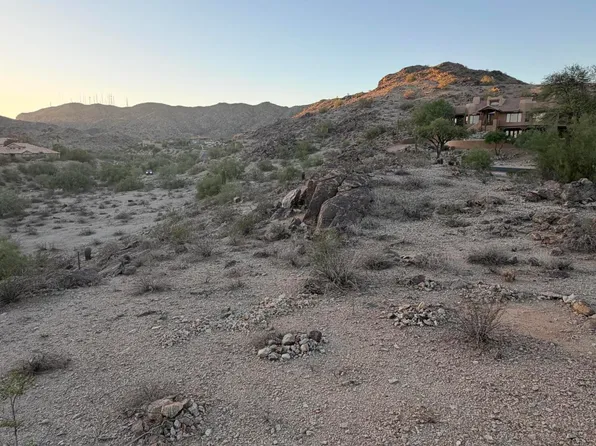 14012 S CANYON Drive #20, Phoenix, AZ 85048