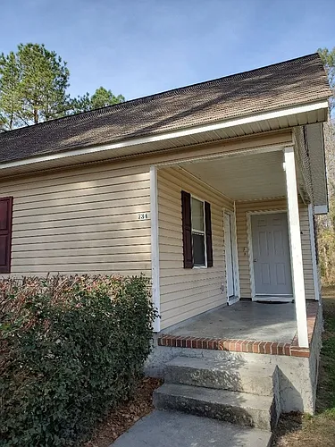 730 Henderson Rd Photo 1