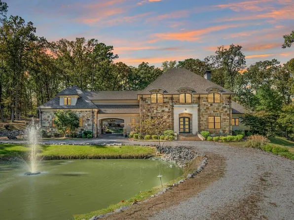 122 Gardens Edge Dr, Hot Springs, AR 71913