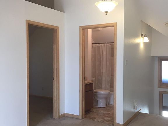 4th image of 1312 9th Ave #21