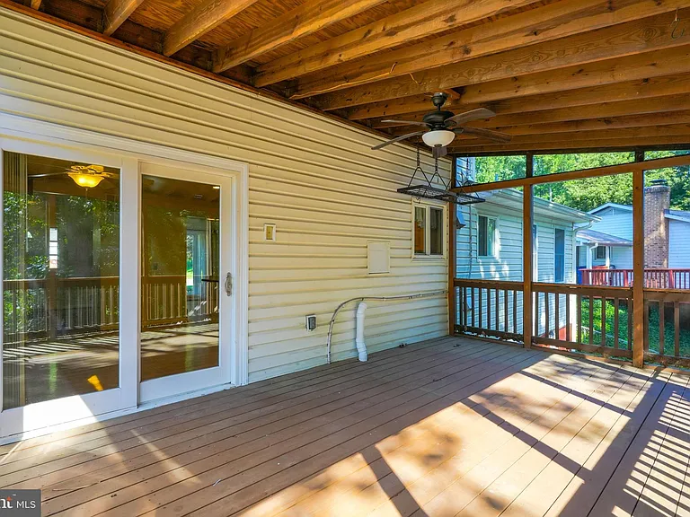 5021 Fleming Dr — Photo 59