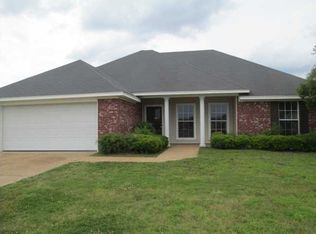 143 Appleridge Dr, Brandon, MS 39047