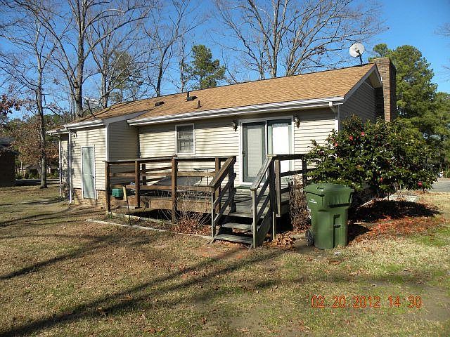 2nd image of 113 Greenbriar Rd