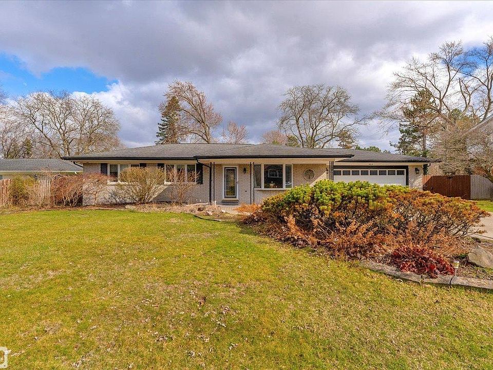 1st image of 5618 Harlowe Dr