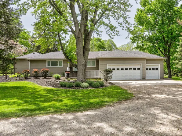 7361 N Shore Dr, South Haven, MI 49090