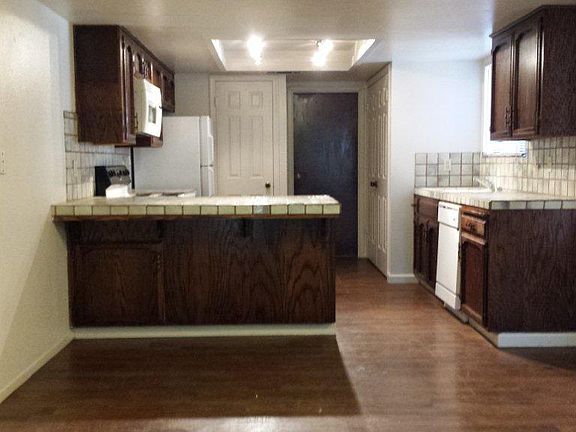 5th image of 422-490 Sth Clovis Ave #33