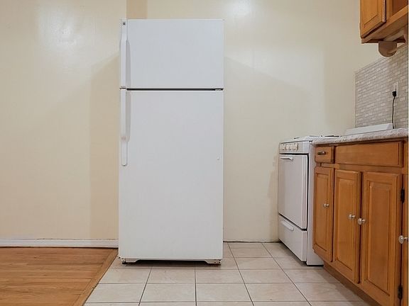 2nd image of 604 Sterling Pl #3A