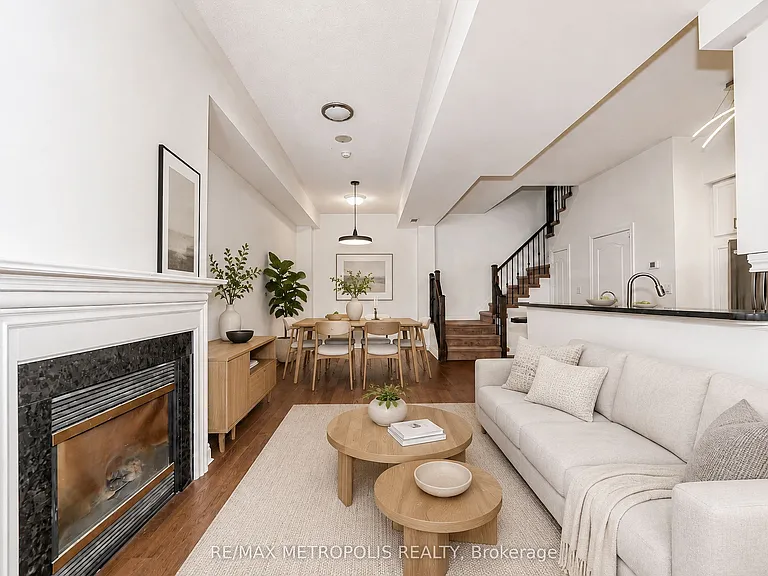 3 Rean Dr #Townhouse 13 — Photo 10