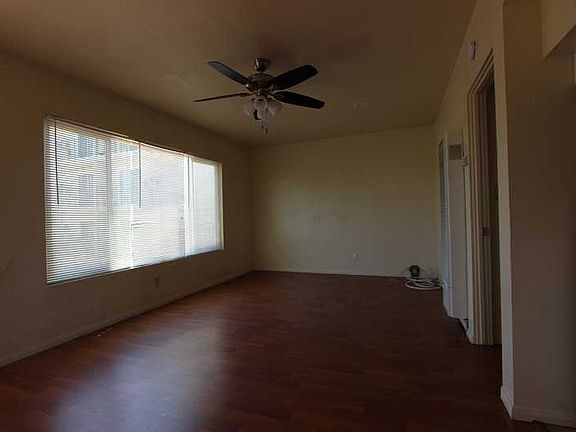 4th image of 1060 Essex St #A