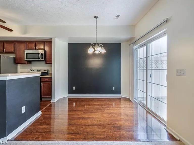 28089 Pembrooke Blvd — Photo 9