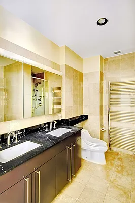 Rented by City Connections Realty | media 7