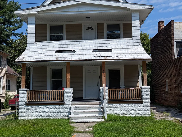10809 Reno Ave #UP — Photo 1