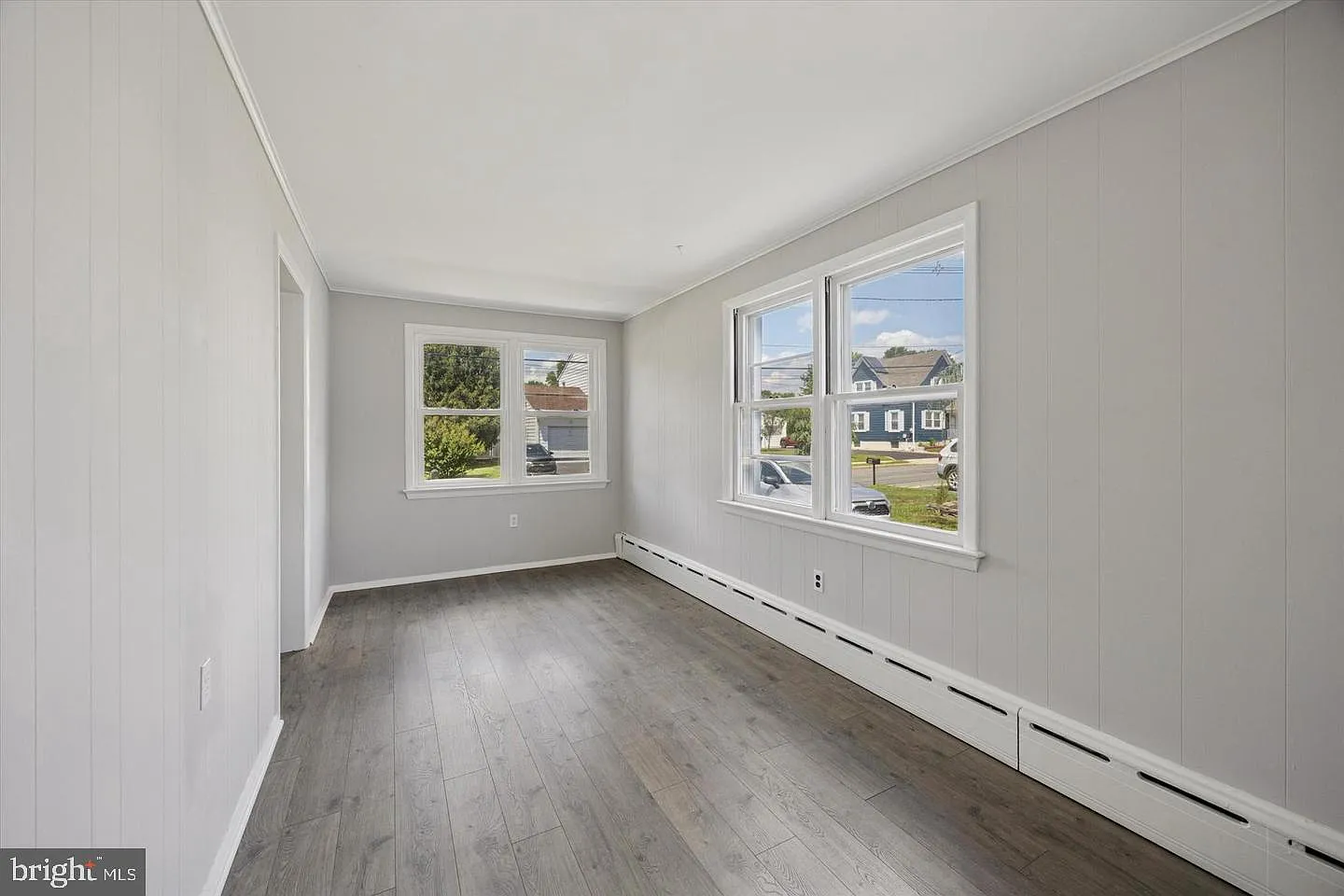 2 bed, 1.0 bath, 1000 sqft, $2,000 — Photo 2