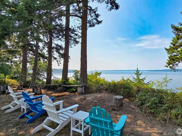 104 Estenson Road, Lopez Island, WA 98261