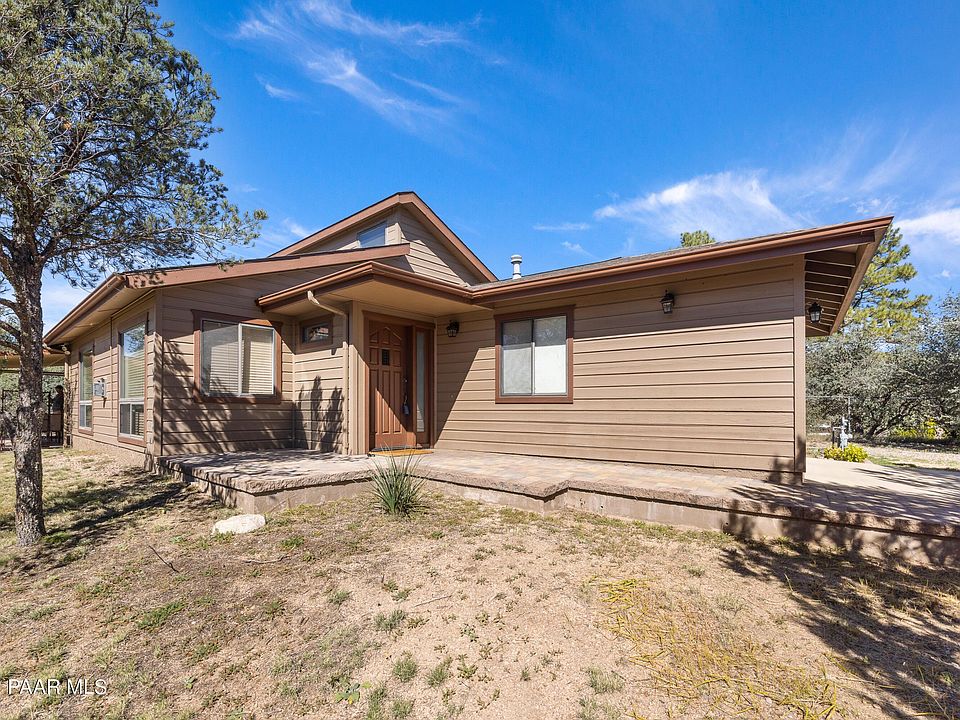 1st image of 3058 N Yazi Cir