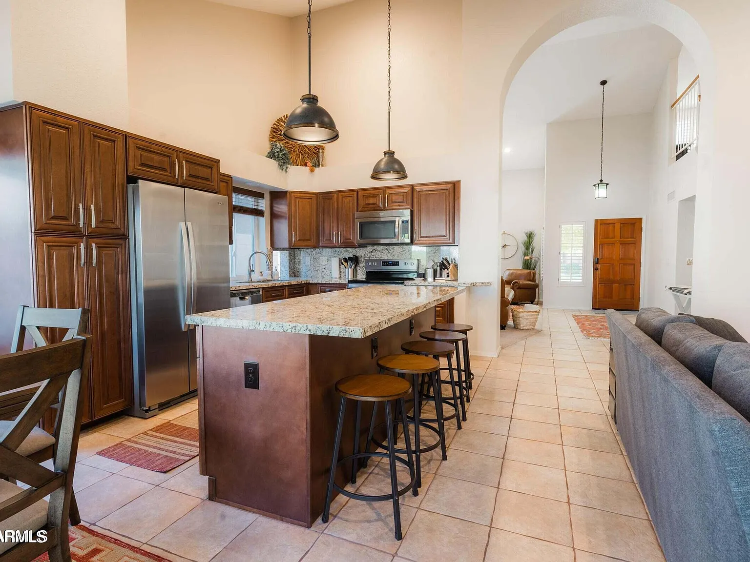 3 bed, 2.5 bath, 1952 sqft, $2,995 — Photo 4