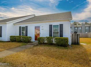 203 John Ct, Havelock, NC 28532