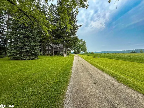 10187 County Road 10 Rd, Clearview, ON L0M 1N0