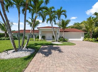 2085 Alamanda Dr, Naples, FL 34102