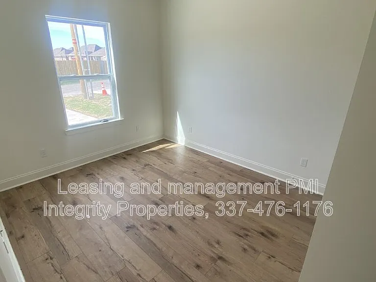 8550 Cat Rd #B — Photo 15
