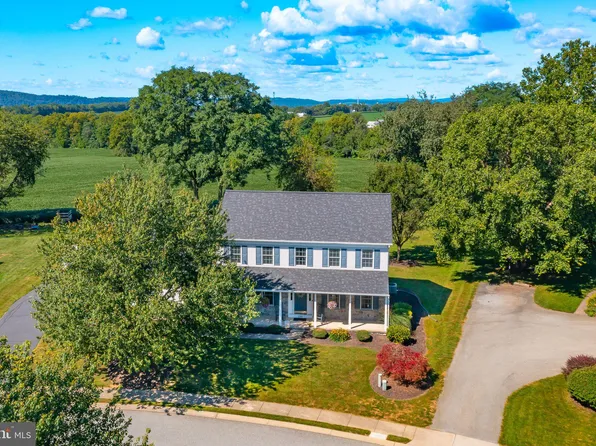 150 N King St, Maytown, PA 17550