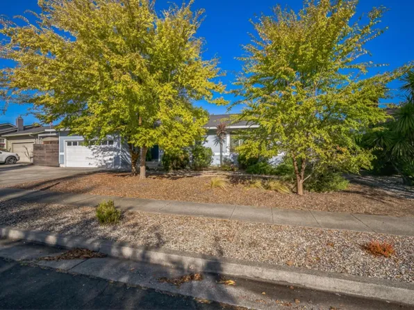 2335 Marsh Court, Santa Rosa, CA 95403
