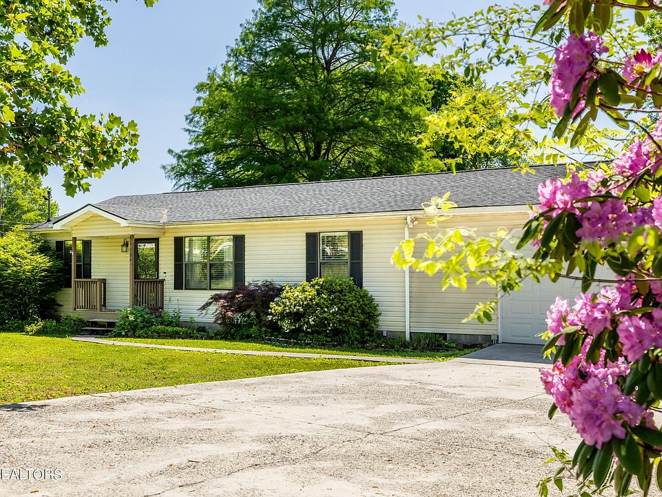 1st image of 504 Highland View Dr