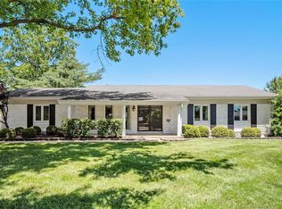 165 Saddleford Dr, Chesterfield, MO 63017
