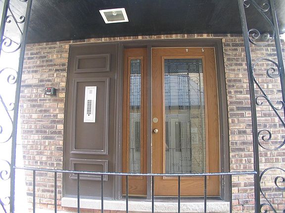 2nd image of 1124 Dunlop Ave APT 2D