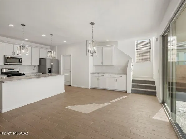 9763 W Larson St, Marana, AZ 85658